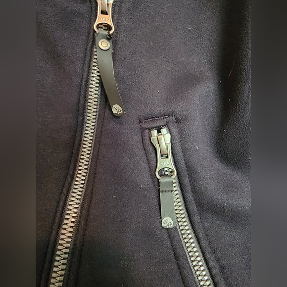 MOUNTAIN Hardwear Black full zip moto asymmetrical jacket Med - Picture 7 of 10